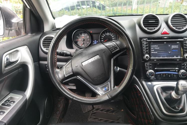 Used Haval H6 2016 Upgraded Model 1.5T Manual Two-Wheel Drive Elite Version Steering Wheel