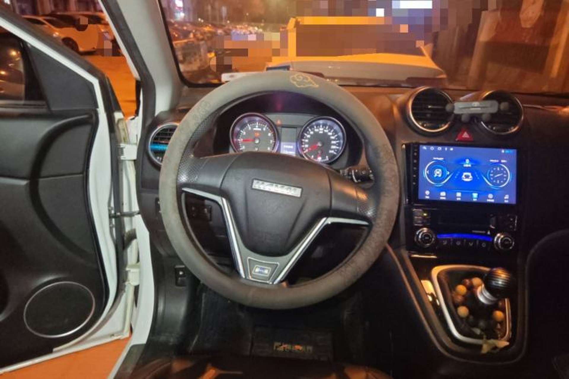 Used Haval H6 2016 Upgraded Model 1.5T Manual Two-Wheel Drive Urban Version Steering Wheel