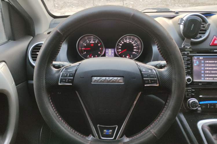 Used Haval H6 2016 Upgraded Model 1.5T Manual Two-Wheel Drive Elite Version Steering Wheel