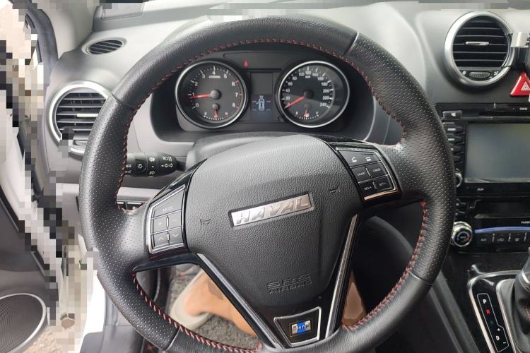 Used Haval H6 2016 Upgraded Model 1.5T Automatic Two-Wheel Drive Elite Version Steering Wheel