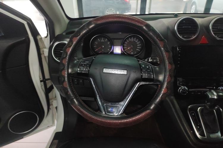 Used Haval H6 2016 Upgraded Model 1.5T Automatic Two-Wheel Drive Elite Version Steering Wheel