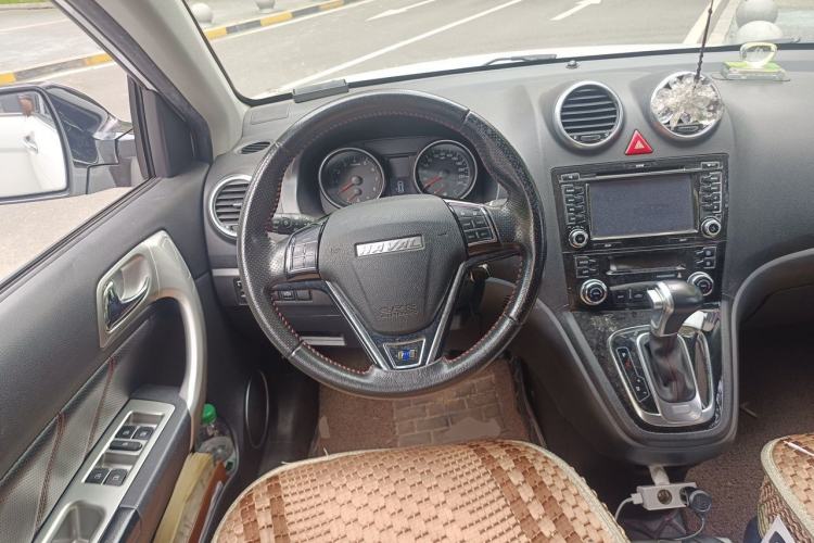 Used Haval H6 2016 Upgraded Model 1.5T Automatic Two-Wheel Drive Elite Version Steering Wheel