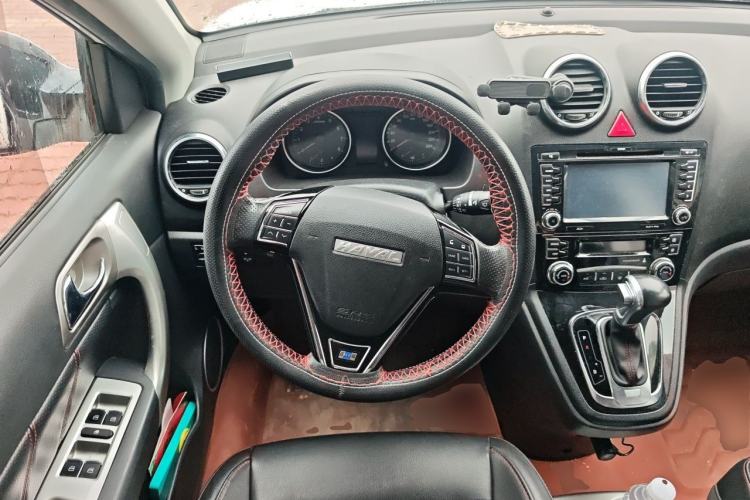 Used Haval H6 2016 Upgraded Model 1.5T Automatic Two-Wheel Drive Elite Version Steering Wheel