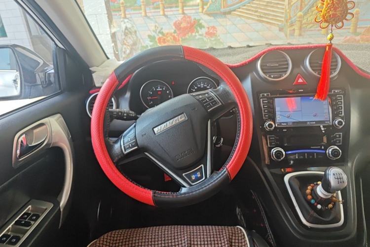 Used Haval H6 2016 Upgraded Model 1.5T Manual Two-Wheel Drive Elite Version Steering Wheel
