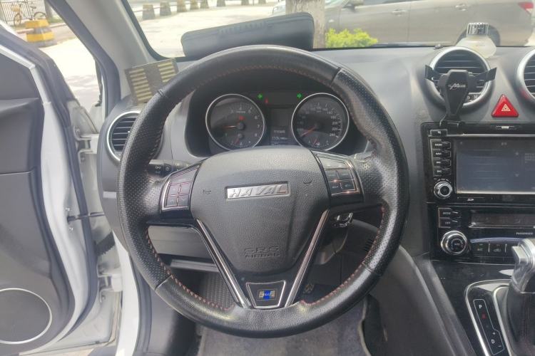 Used Haval H6 2016 Upgraded Model 1.5T Automatic Two-Wheel Drive Elite Version Steering Wheel