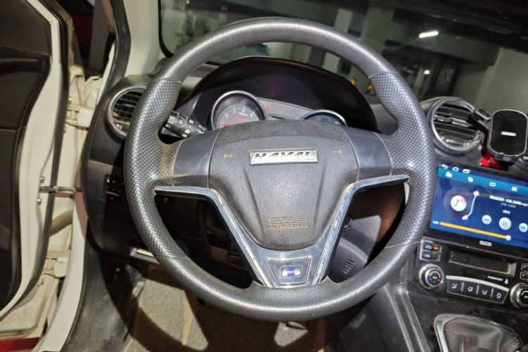 Used Haval H6 2016 Upgraded Model 1.5T Manual Two-Wheel Drive Urban Version Steering Wheel