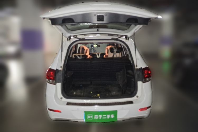 Used Haval H6 2016 Upgraded Model 1.5T Manual Two-Wheel Drive Elite Version Trunk