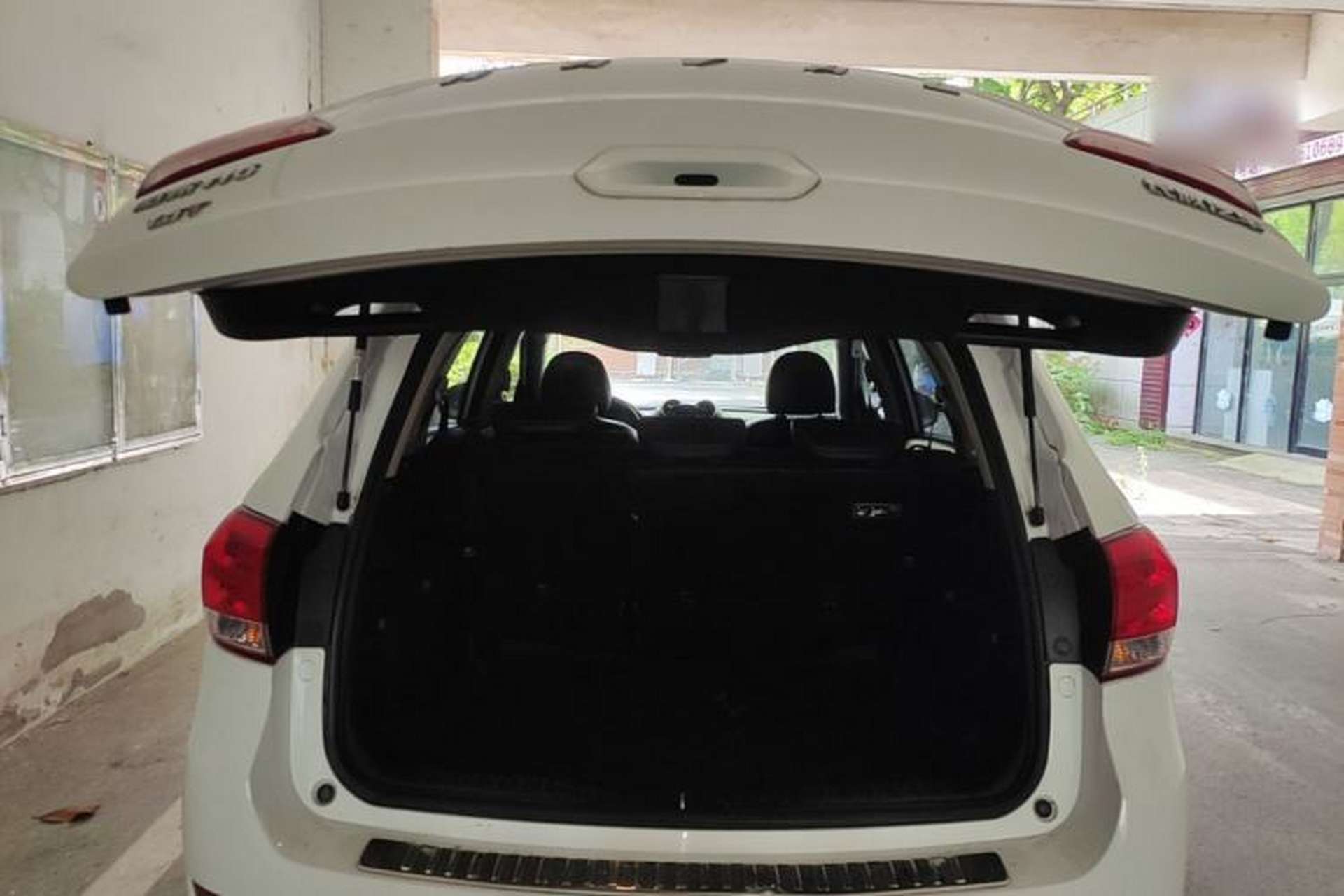 Used Haval H6 2016 Upgraded Model 1.5T Automatic Two-Wheel Drive Elite Version Trunk