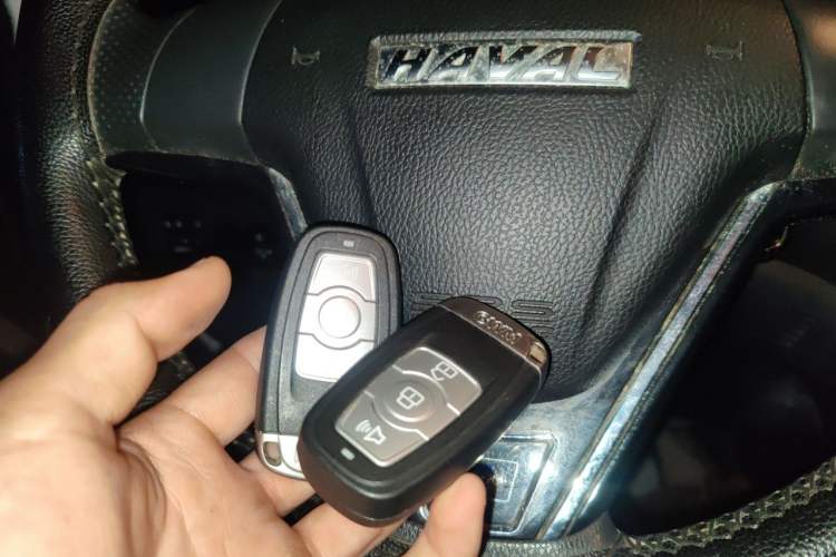 Used Haval H6 2016 Upgraded Model 1.5T Manual Two-Wheel Drive Urban Version Vehicle Key