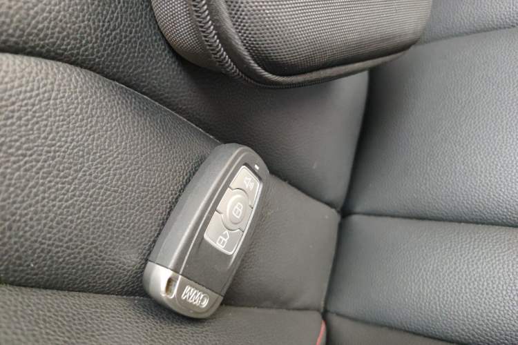 Used Haval H6 2016 Upgraded Model 1.5T Manual Two-Wheel Drive Elite Version Vehicle Key