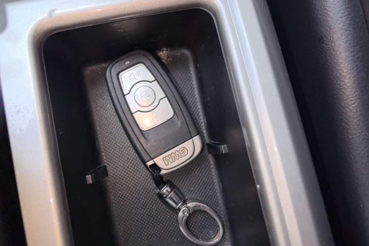 Used Haval H6 2016 Upgraded Model 1.5T Manual Two-Wheel Drive Elite Version Vehicle Key