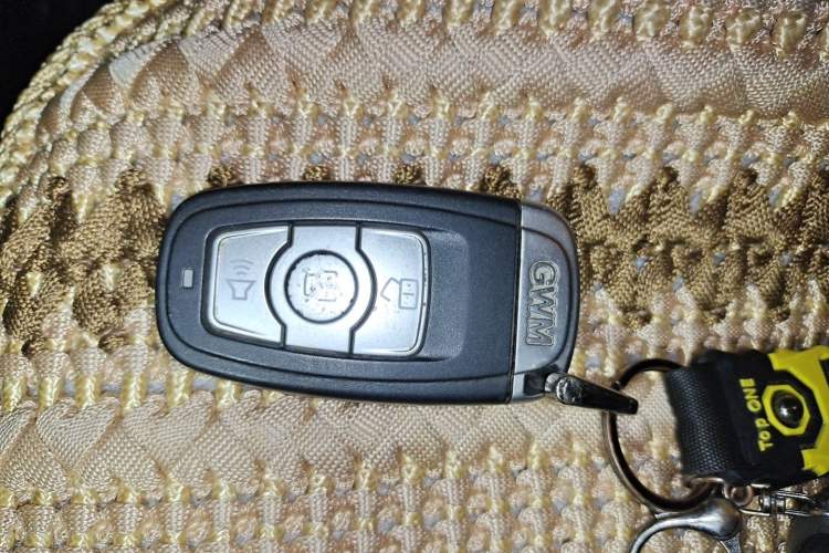 Used Haval H6 2016 Upgraded Model 1.5T Manual Two-Wheel Drive Elite Version Vehicle Key
