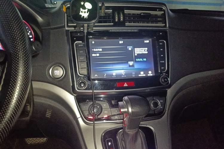 Used Haval H6 2017 Blue Label Sport Edition 1.5T Automatic Two-Wheel Drive Luxury Model Audio And AC Panel