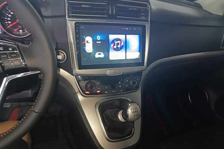 Used Haval H6 2017 Blue Label Sport Edition 1.5T Manual Two-Wheel Drive Elite Model Audio And AC Panel