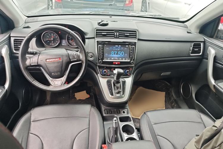 Used Haval H6 2017 Blue Label Sport Edition 1.5T Automatic Two-Wheel Drive Luxury Model Center Console