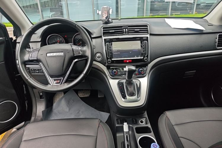 Used Haval H6 2017 Red-Label Sport Edition 1.5T Automatic Two-Wheel Drive Luxury Model Center Console