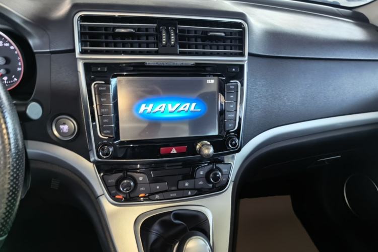 Used Haval H6 2017 Blue Label Sport Edition 1.5T Manual Two-Wheel Drive Elite Model Center Console