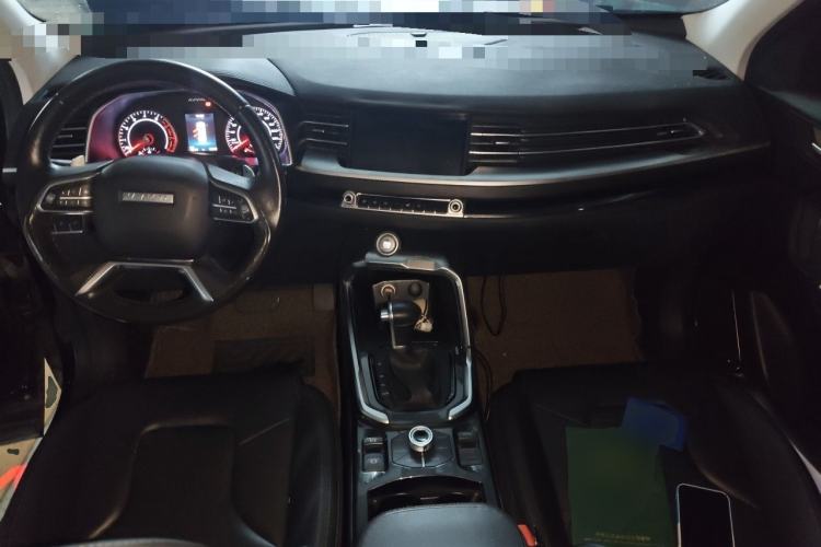 Used Haval H6 2017 Red-Label 1.5T Automatic Two-Wheel Drive Smart Edition Center Console