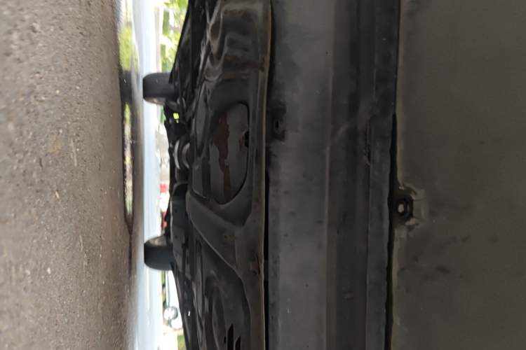 Used Haval H6 2017 Blue Label 1.5T Automatic Two-Wheel Drive ZhiShang Model Chassis Front