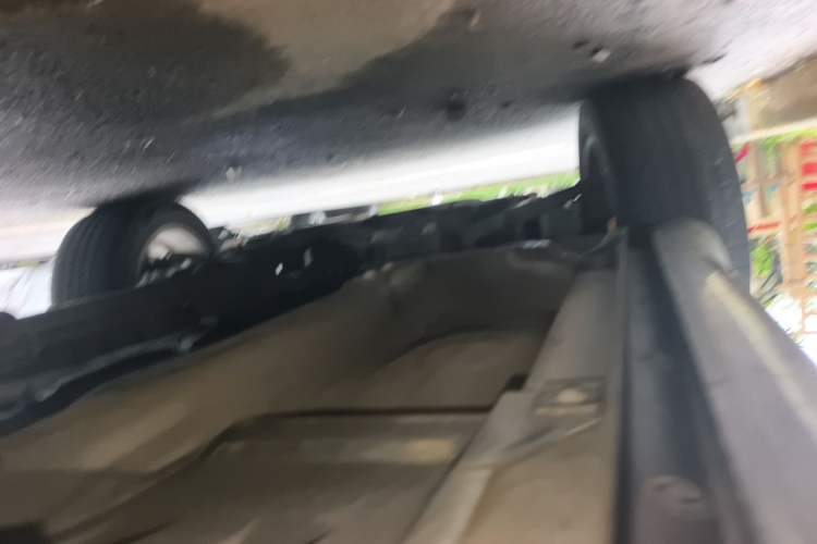 Used Haval H6 2017 Red-Label 1.3T Automatic Two-Wheel Drive ZhiShang Model Chassis Front Left