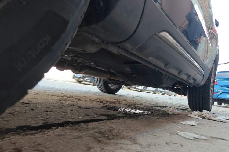 Used Haval H6 2017 Blue Label 2.0T Automatic Two-Wheel Drive Leading Model Chassis Front Left