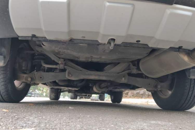 Used Haval H6 2017 Classic Edition 1.5T Automatic Two-Wheel Drive Elite Model Chassis Rear