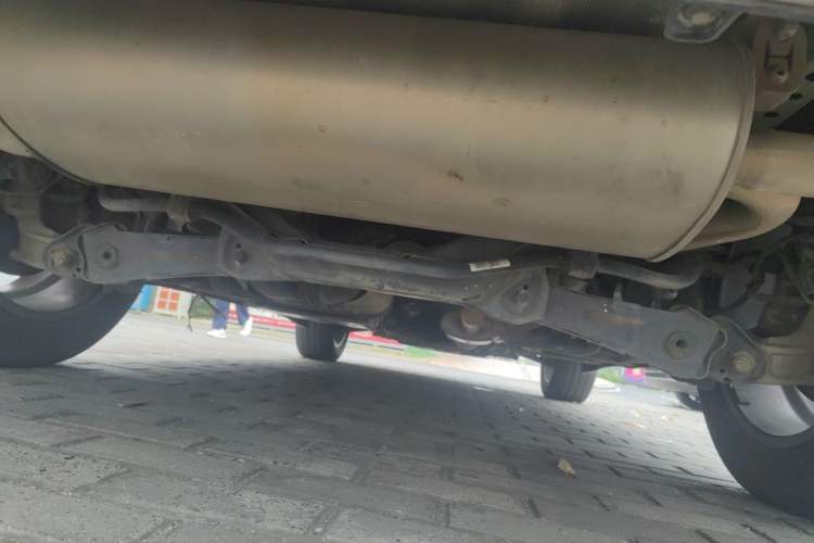 Used Haval H6 2017 Red Label 2.0T Automatic Two-Wheel Drive ZhiShang Model Chassis Rear