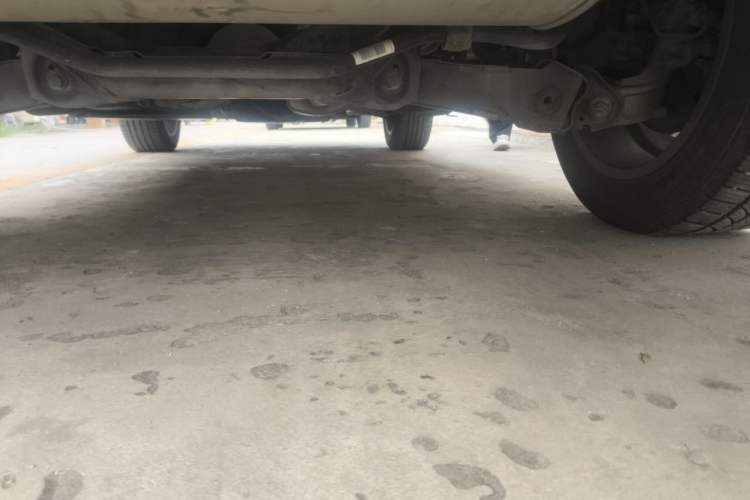 Used Haval H6 2017 Red Label 2.0T Automatic Two-Wheel Drive ZhiShang Model Chassis Rear