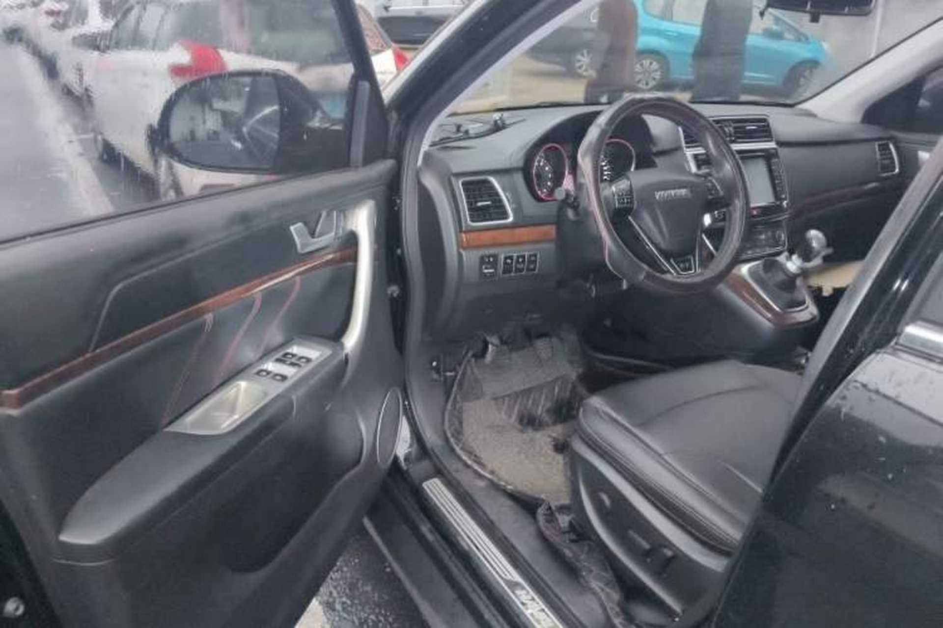 Used Haval H6 2017 Red-Label Sport Edition 1.5T Manual Two-Wheel Drive Elite Model Driver Seat
