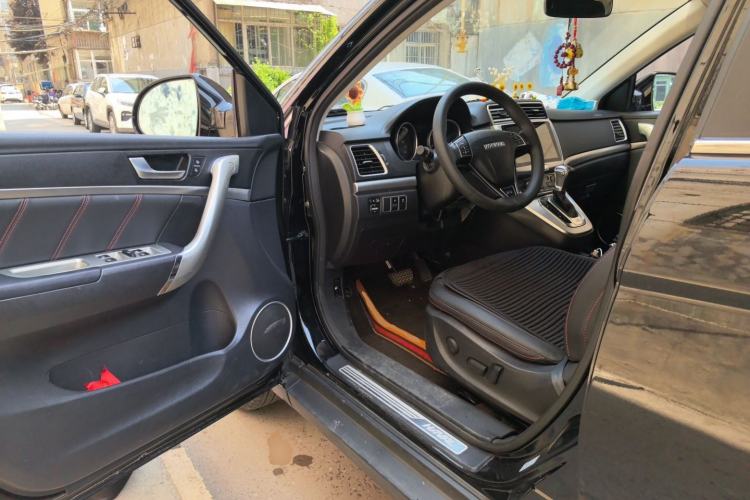 Used Haval H6 2017 Blue Label Sport Edition 1.5T Automatic Two-Wheel Drive Luxury Model Driver Seat