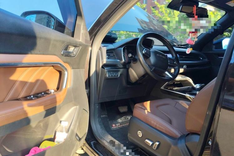 Used Haval H6 2017 Blue Label 2.0T Automatic Two-Wheel Drive Smart Edition Driver Seat
