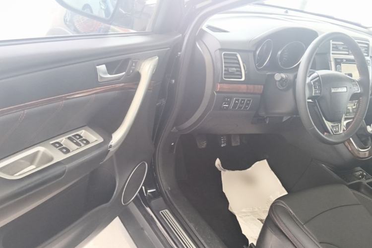 Used Haval H6 2017 Red-Label Sport Edition 1.5T Manual Two-Wheel Drive Elite Model Driver Seat