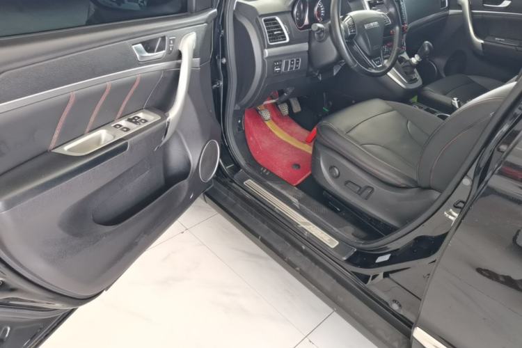 Used Haval H6 2017 Blue Label Sport Edition 1.5T Manual Two-Wheel Drive Elite Model Driver Seat
