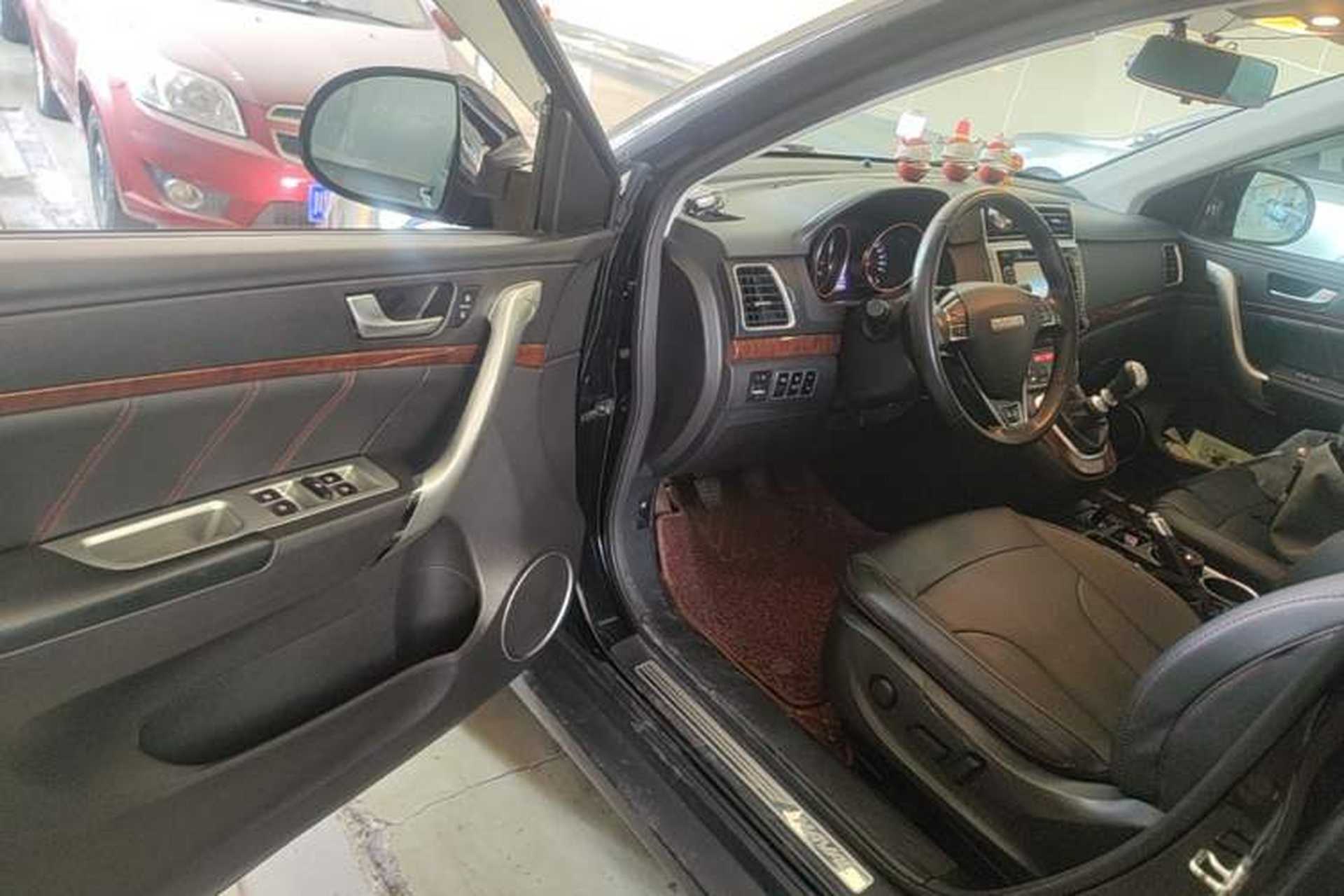 Used Haval H6 2017 Red-Label Sport Edition 1.5T Manual Two-Wheel Drive Elite Model Driver Seat