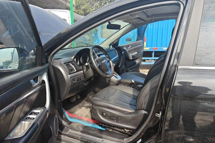 Used Haval H6 2017 Red-Label Sport Edition 1.5T Automatic Two-Wheel Drive Luxury Model Driver Seat