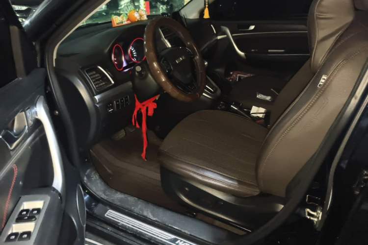 Used Haval H6 2017 Restyled Red-Label Sport Version 1.5T Automatic Two-Wheel Drive Luxury Trim Driver Seat