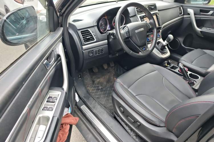 Used Haval H6 2017 Blue Label Sport Edition 1.5T Manual Two-Wheel Drive Elite Model Driver Seat