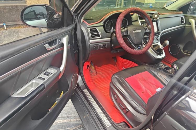 Used Haval H6 2017 Blue Label Sport Edition 1.5T Manual Two-Wheel Drive Elite Model Driver Seat