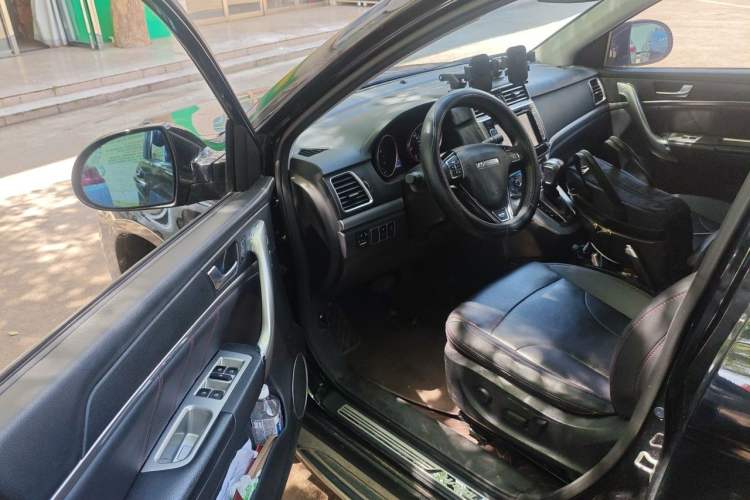 Used Haval H6 2017 Blue Label Sport Edition 1.5T Automatic Two-Wheel Drive Luxury Model Driver Seat