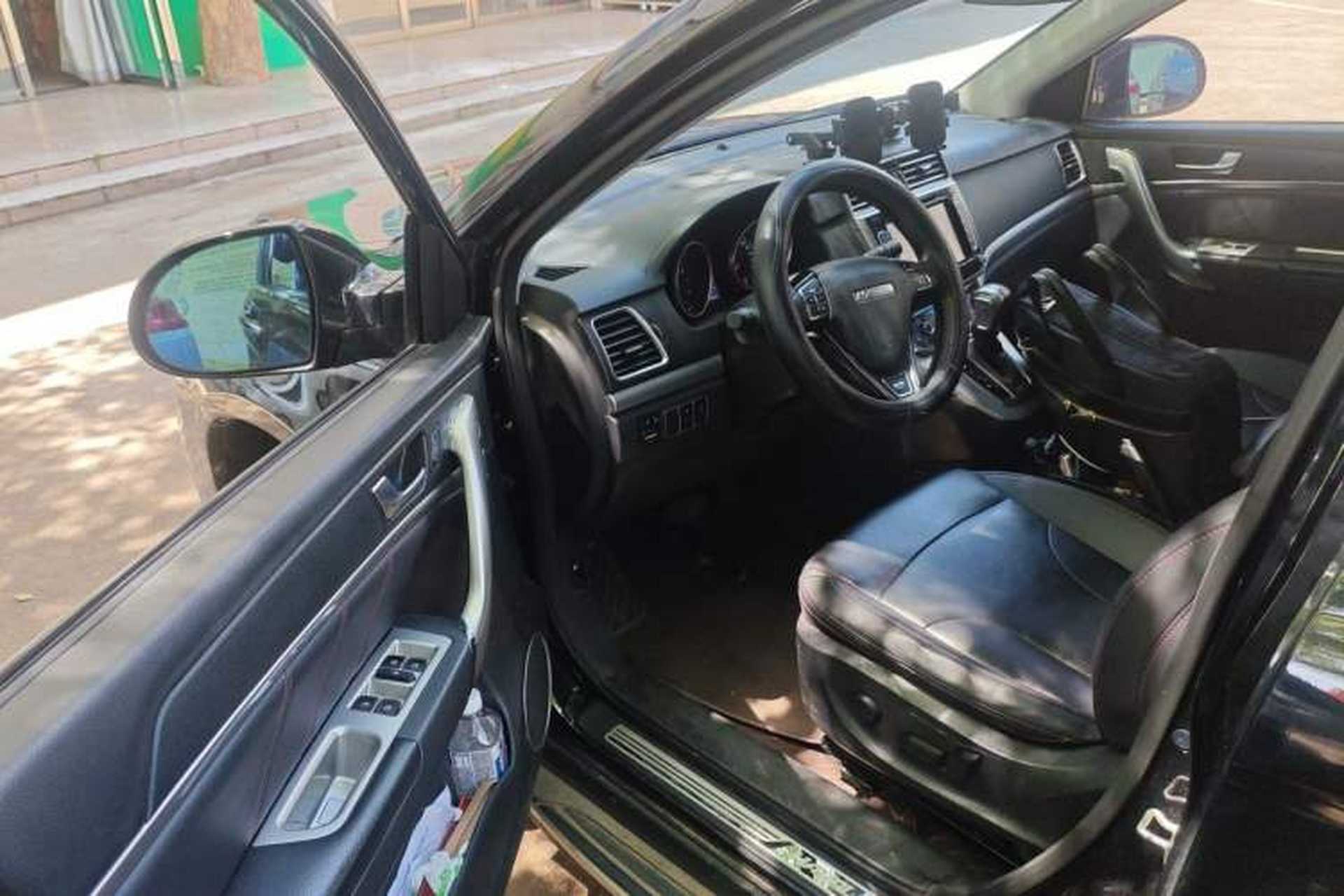 Used Haval H6 2017 Blue Label Sport Edition 1.5T Automatic Two-Wheel Drive Luxury Model Driver Seat