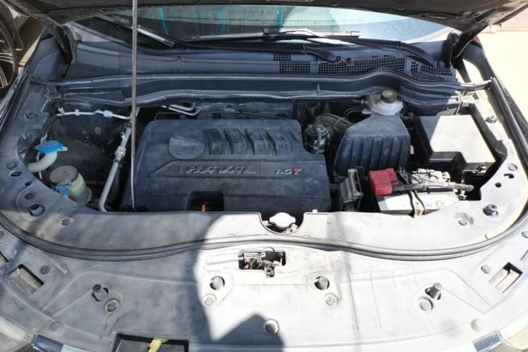 Used Haval H6 2017 Blue Label Sport Edition 1.5T Manual Two-Wheel Drive Elite Model Engine Bay