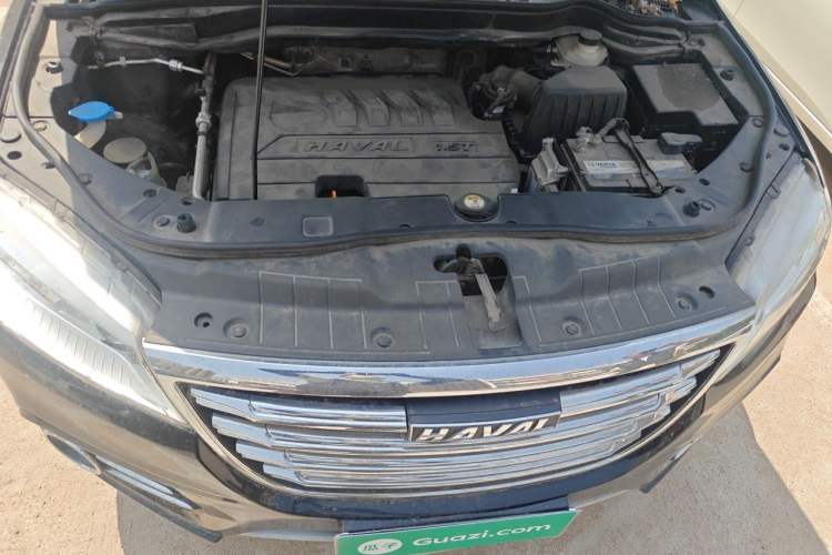 Used Haval H6 2017 Red-Label Sport Edition 1.5T Automatic Two-Wheel Drive Luxury Model Engine Bay