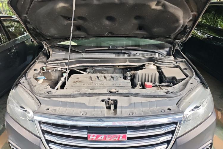 Used Haval H6 2017 Red-Label Sport Edition 1.5T Manual Two-Wheel Drive Elite Model Engine Bay