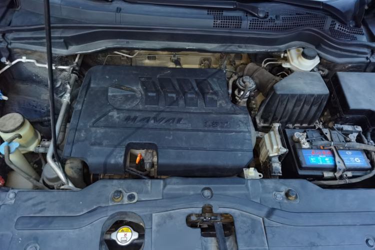 Used Haval H6 2017 Classic Edition 1.5T Automatic Two-Wheel Drive Urban Model Engine Bay