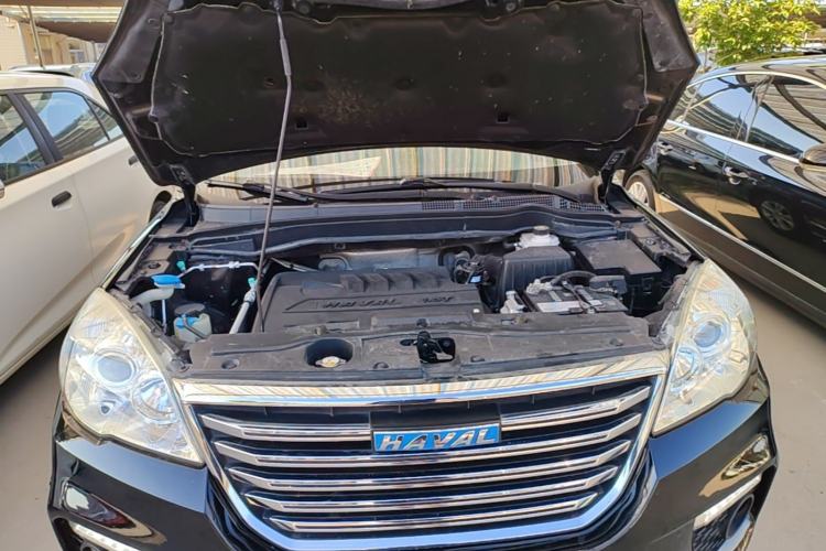 Used Haval H6 2017 Classic Edition 1.5T Automatic Two-Wheel Drive Elite Model Engine Bay