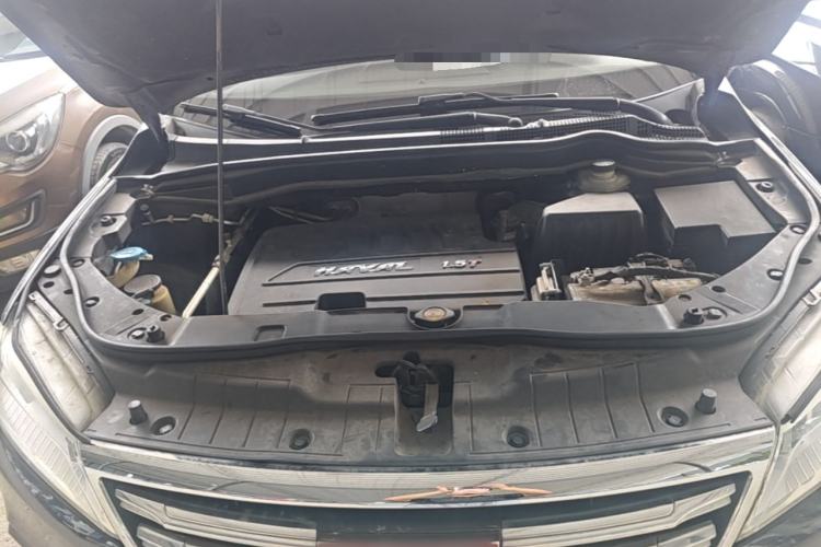 Used Haval H6 2017 Red-Label Sport Edition 1.5T Manual Two-Wheel Drive Elite Model Engine Bay