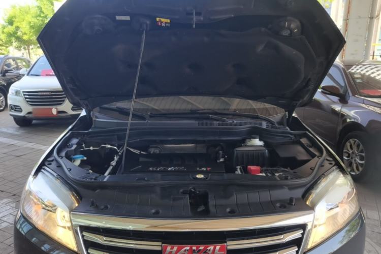 Used Haval H6 2017 Red-Label Sport Edition 1.5T Manual Two-Wheel Drive Elite Model Engine Bay