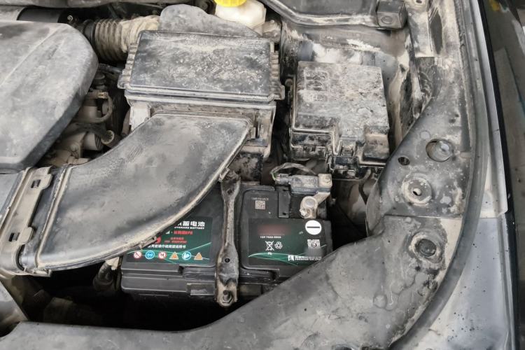 Used Haval H6 2017 Blue Label 2.0T Automatic Two-Wheel Drive Smart Edition Engine Bay Left