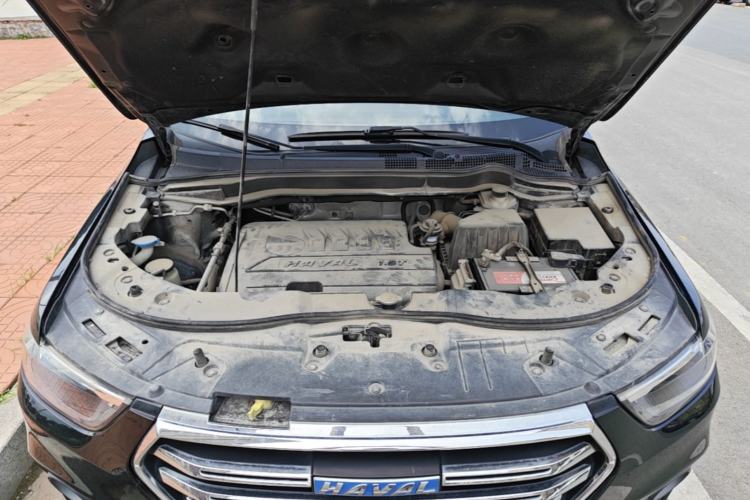 Used Haval H6 2017 Blue Label Sport Edition 1.5T Automatic Two-Wheel Drive Luxury Model Engine Bay
