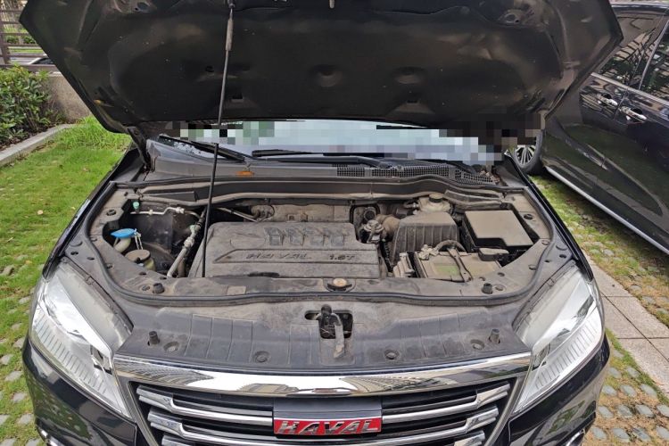 Used Haval H6 2017 Red-Label Sport Edition 1.5T Automatic Two-Wheel Drive Luxury Model Engine Bay
